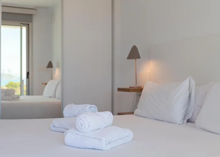 Blue Line Apartment Hotel