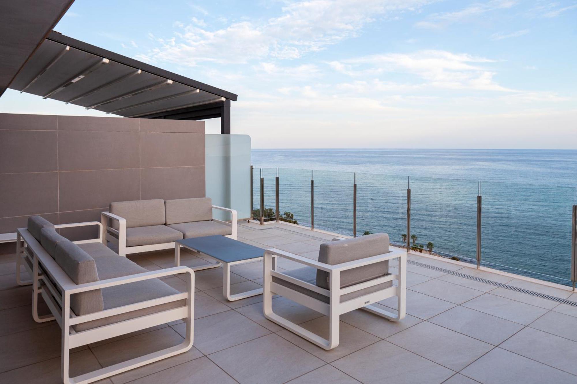 Aparthotel Blue Line 4*